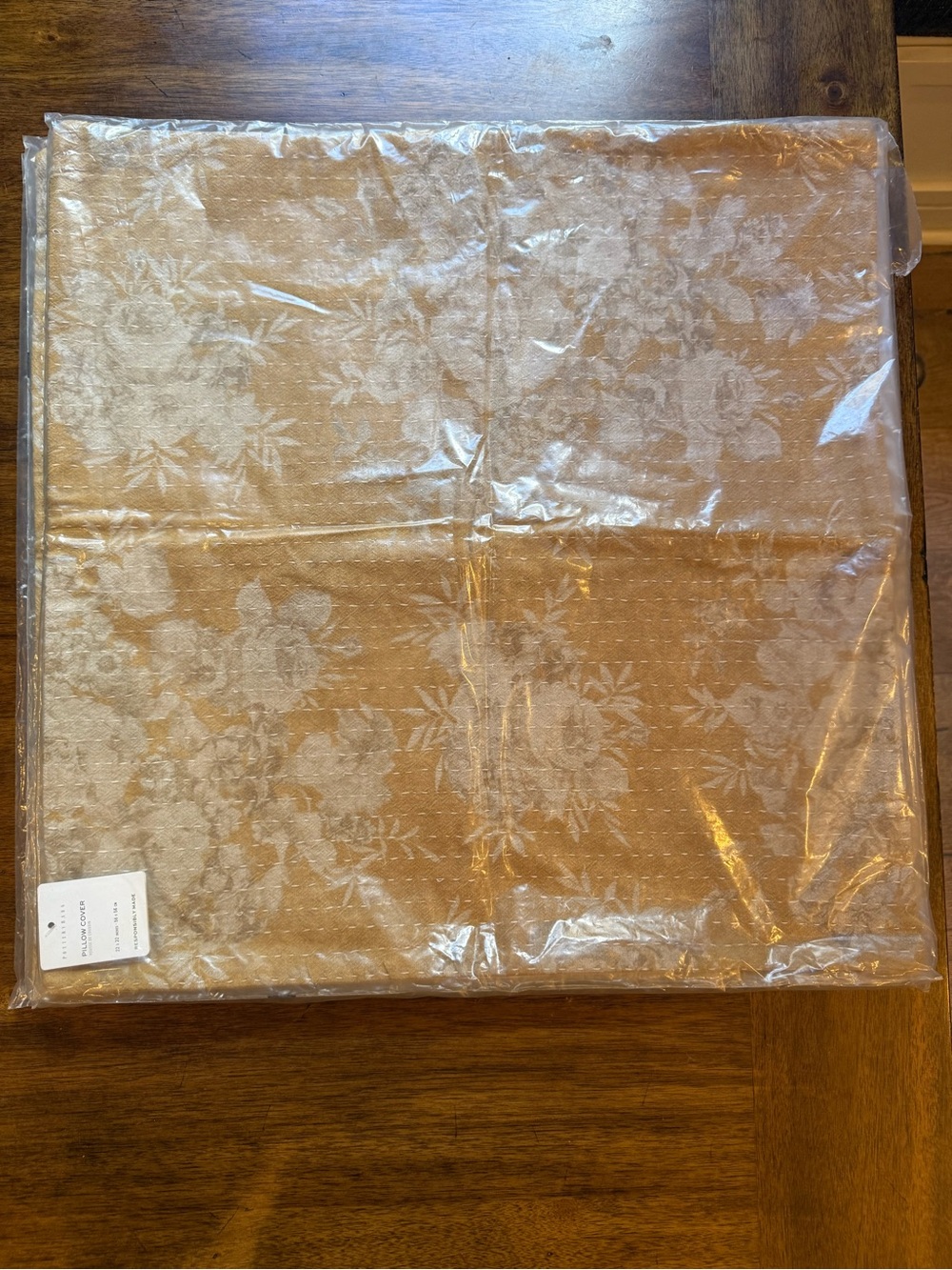 Pottery Barn - Zenia Floral quilted Pillow Cover in Gold 22 x 22  (4 covers)